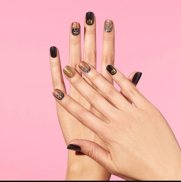 Dashing Diva Halloween Gel Nail Wraps - Picture 6 of 7